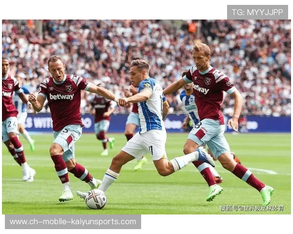 西汉姆联与伯恩利对决前瞻 关键球员状态分析与比赛走势预测 西汉姆联与伯恩利对决前瞻 关键球员状态分析与比赛走势预测