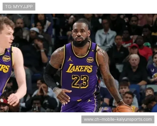 湖人遭29分惨败，詹姆斯复出时间成悬念