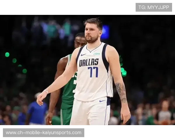 东契奇被严防仍无人能阻,MVP讨论再次升温 东契奇被严防仍无人能阻,MVP讨论再次升温